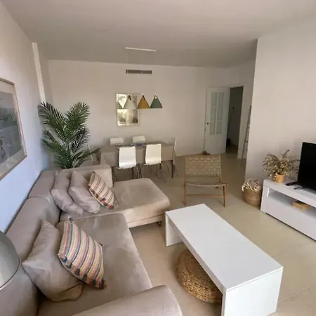 Apartment ¡precioso En 1 Linea Con Piscina! Denia